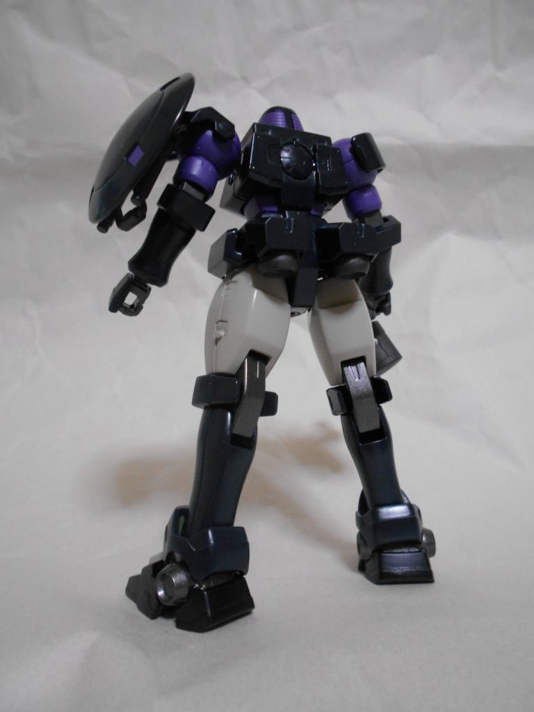 リーオー　黒い三連星カラー–2枚目/制作者：ヴァーチェ