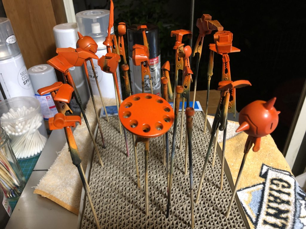 ブリリアントオレンジの上にクリアオレンジ