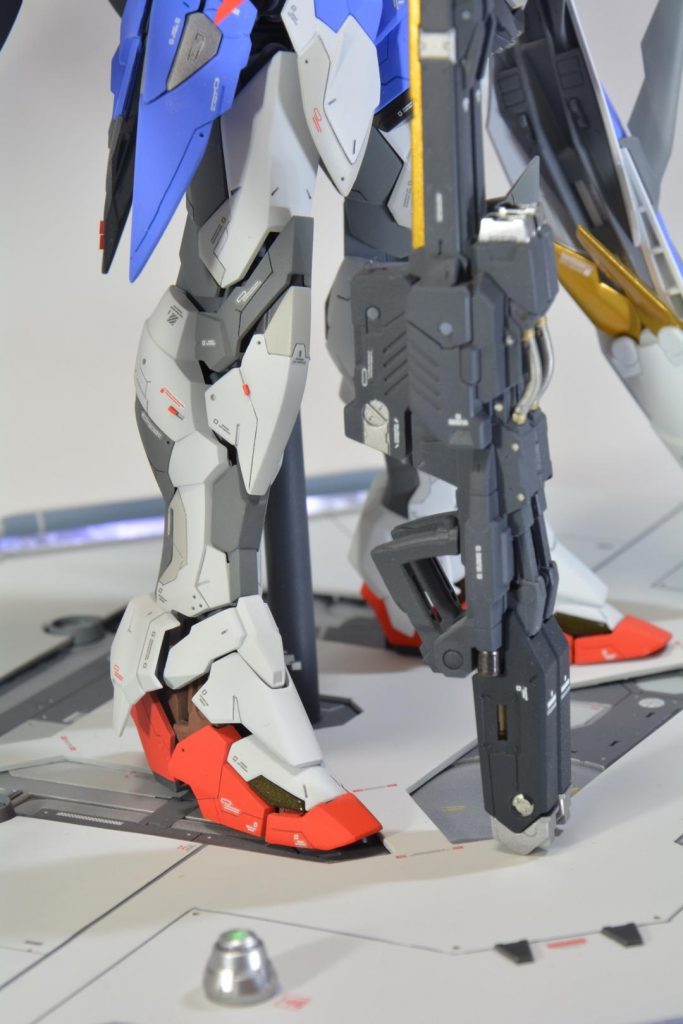 足回りの筋彫りが結構お気に入り!