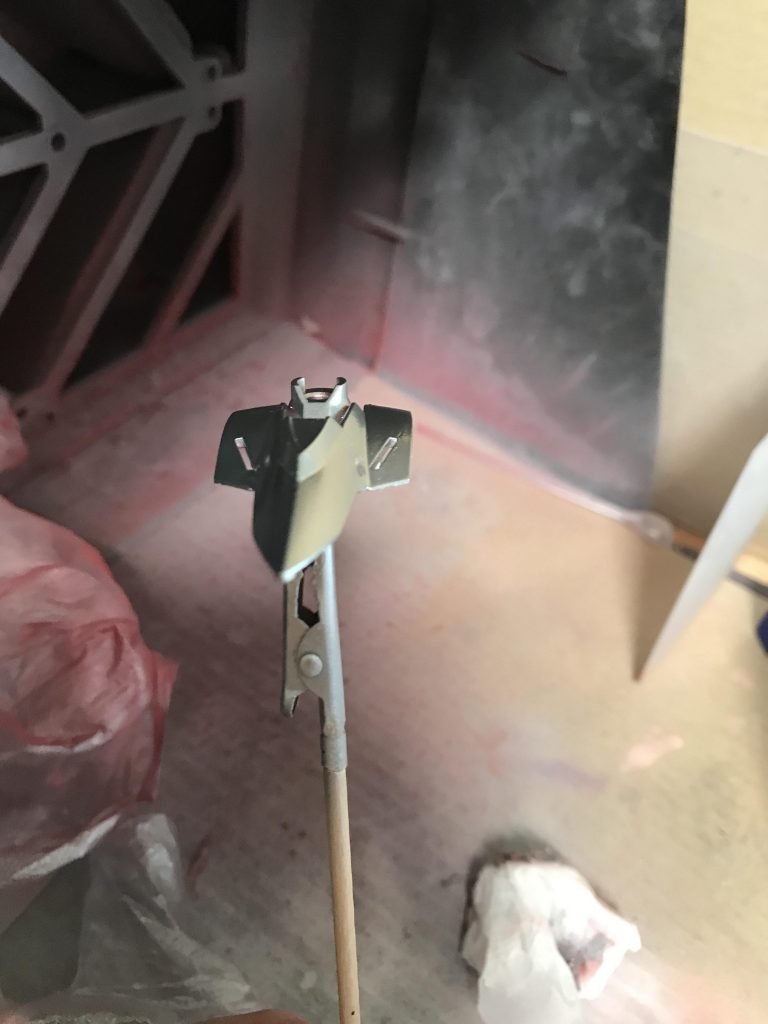 タミヤ ミラークロームをガンダムマーカーエアブラシシステムで塗装