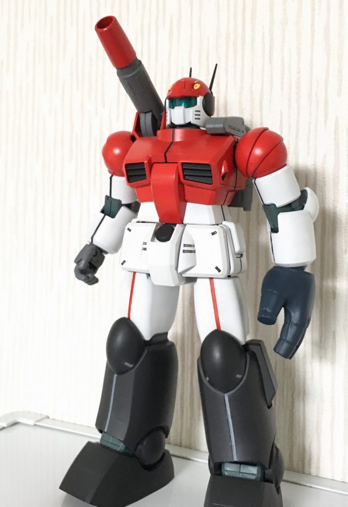 MGガンキャノンの左砲身を撤去して流用パーツでフタをしました。