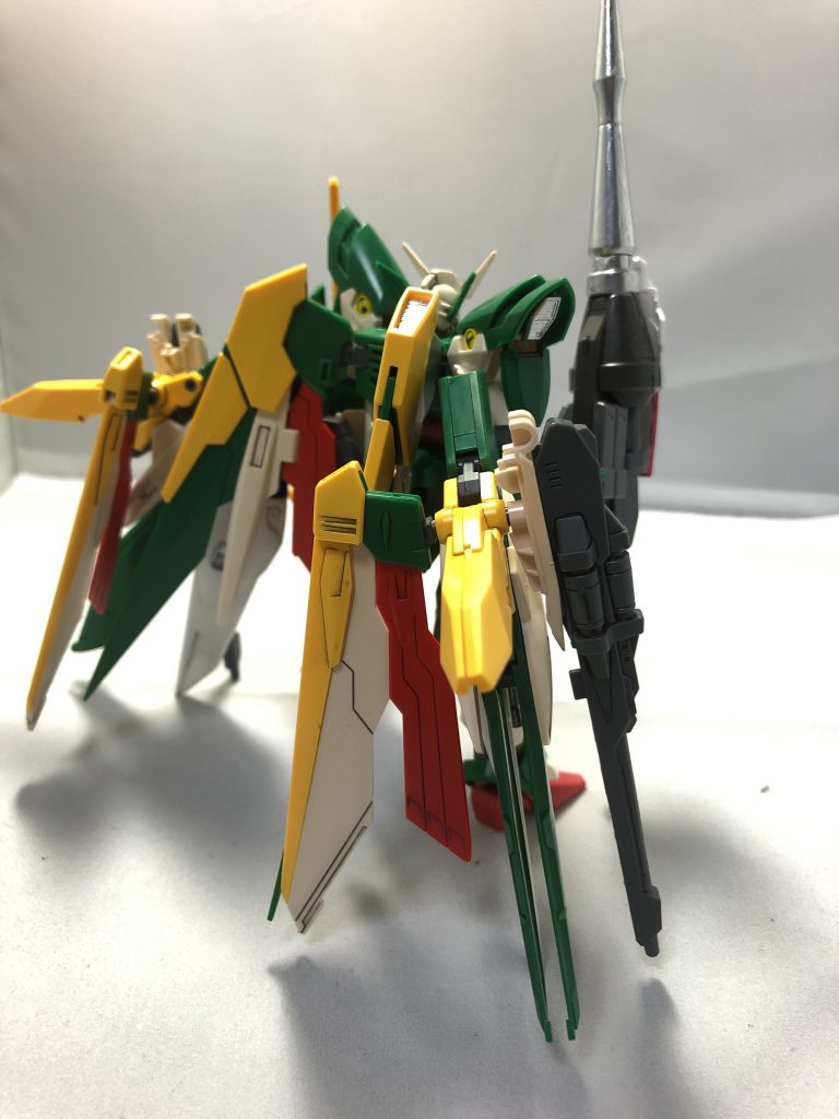 バック
リナーシタ、リベルタ、ウイング、ウイングゼロの翼を贅沢に使ってます。
自立なんて出来ないですよ、翼が支えてるんですからね(白目)