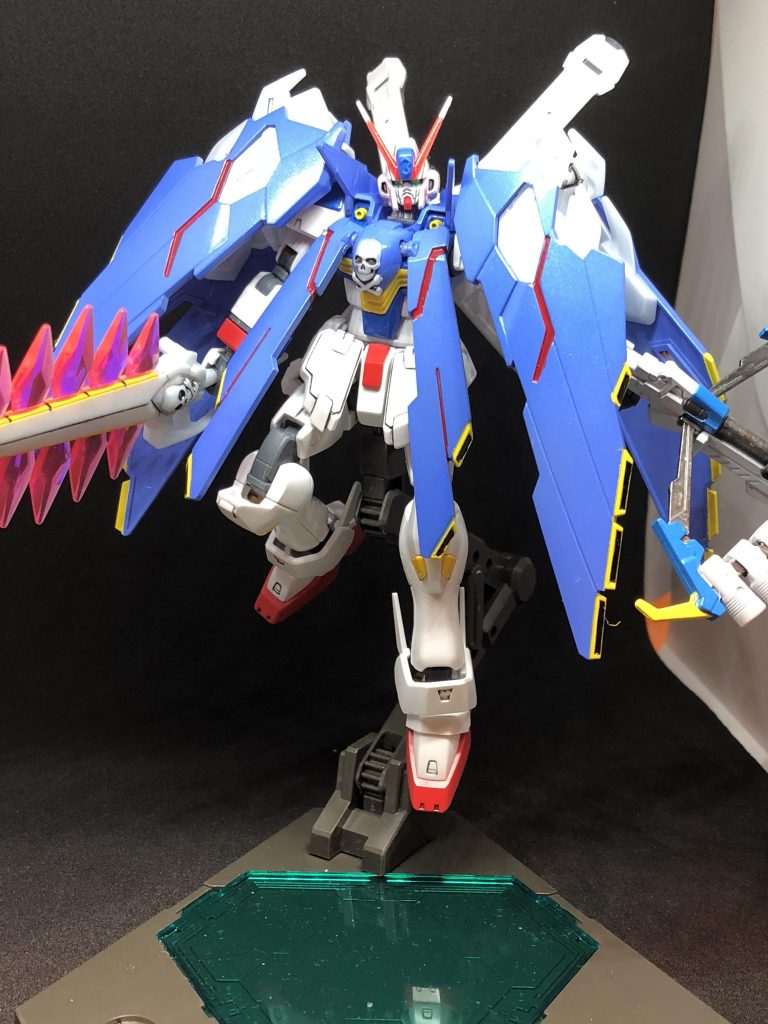 因みにX3君のフルクロスは光の当て方で層が反射して見え方がかわるんじゃよ