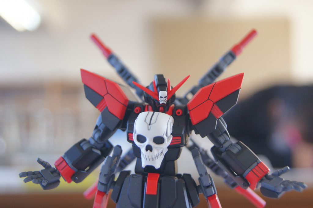 ｢クロスボーンガンダムラミア｣
自分の好物をつぎ込んだ自分だけのガンプラ(*´ω｀*)