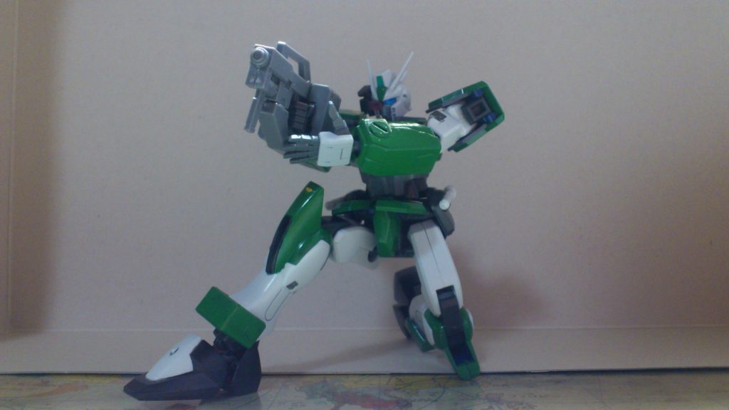 まずはショートバレルライフル
拳銃的な