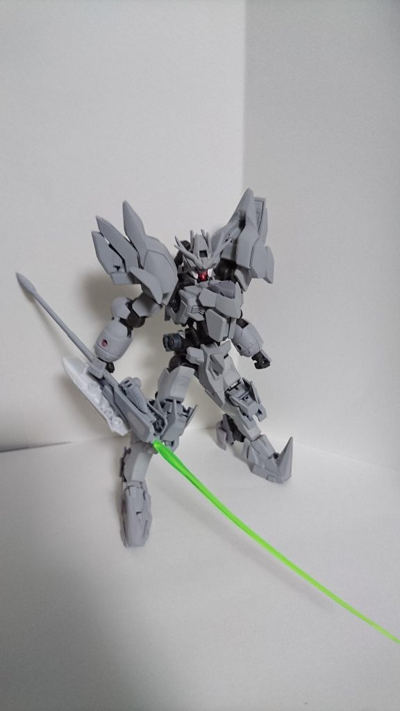 灰色の悪魔–5枚目/制作者：ラプラス