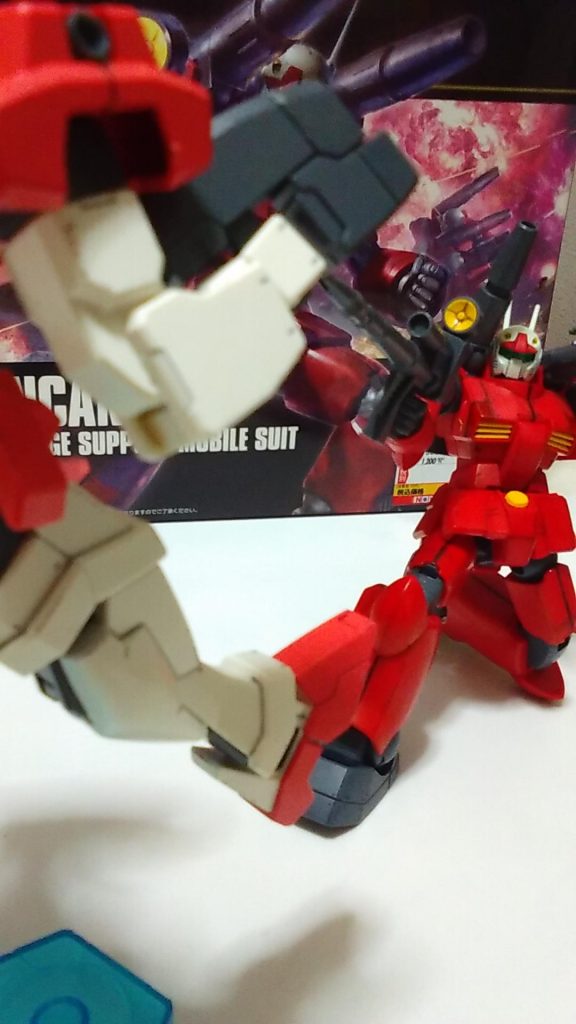 近付いてきた敵(代役ジェノアス)を撃ってみたり
以上になります。赤の写りが悪くて分かりにくくなってしまいすみません。
閲覧ありがとうございました(о´∀`о)