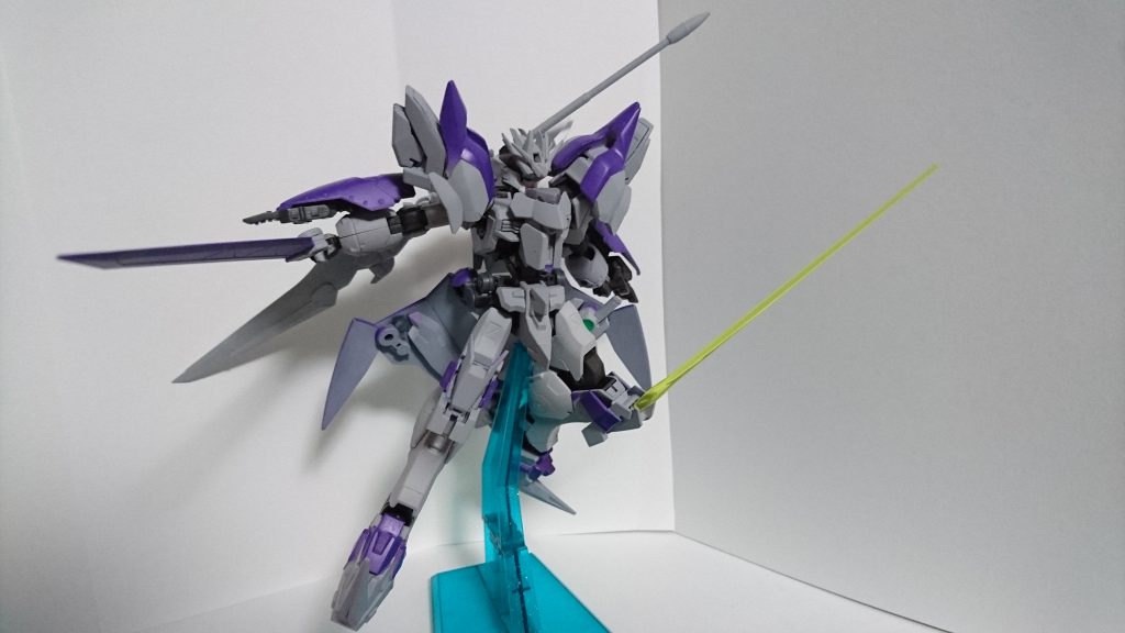 これを見るとあの機体を思いでしてしまいました。