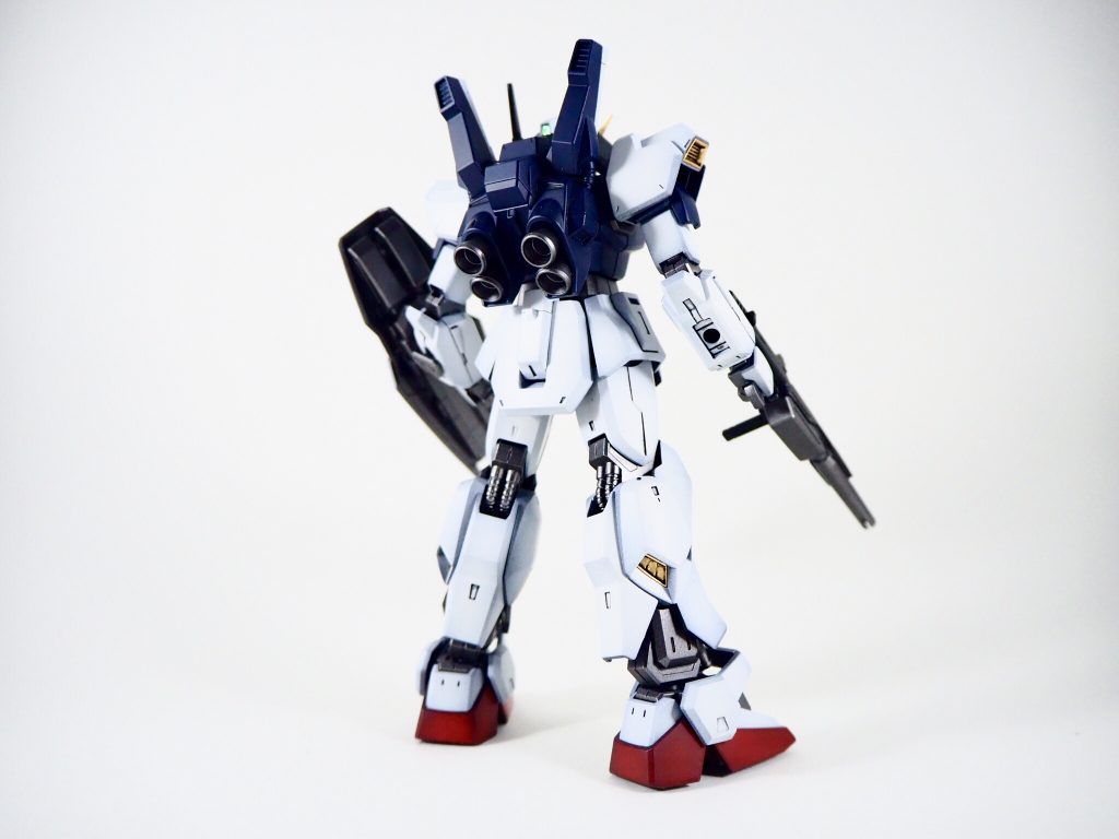 白いMk-Ⅱ–3枚目/制作者：ヤマクロス