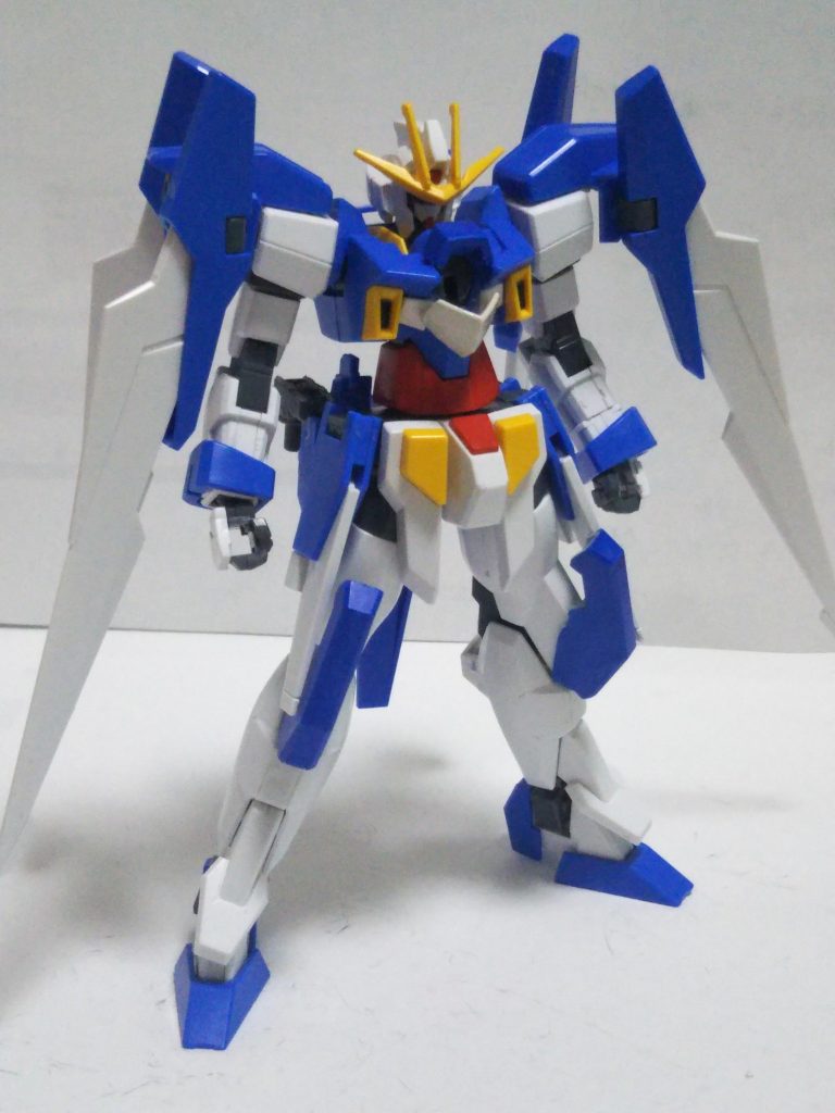 AGE2自体がプロポーション、可動共に素晴らしいキットなので、あまり変に偏らないよう、すこしパーツを足した感じで作りました