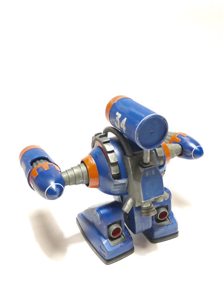 うしろ
 
すごく速そう。