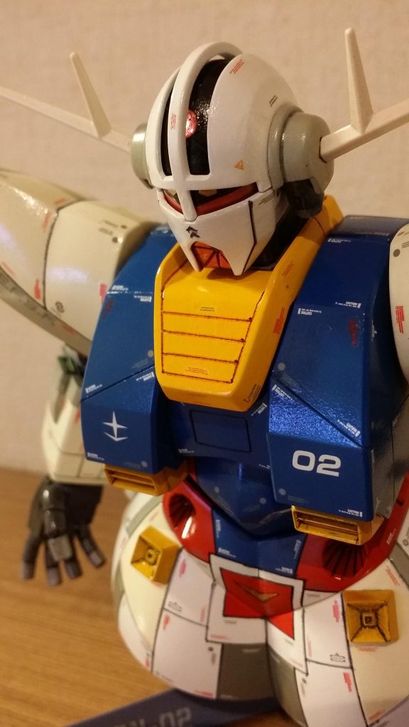 デカール完了。ツヤありクリアスプレーまで。