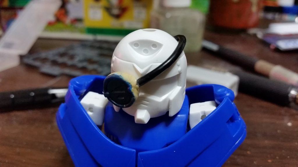 製作途中。使用キットはサタンガンダム、農丸頑駄無です。