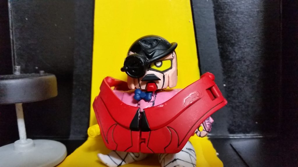 お分かりだと思いますが、Gガンダムのストーカーが元ネタです笑。
通常形態のテラー（語り部）モード。普段はバトルにはあまり参加しませんが…