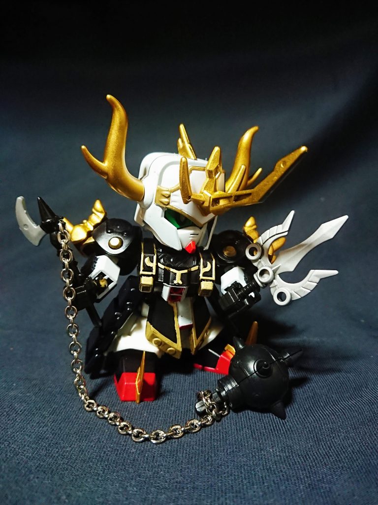 ボルトのスーパーモード風イメージは額に大型の角が生えた状態となる。
鄂煥を役に当てたのは、武器の方天戟が冒流刀の武器と掛け合わせやすかったり、身の丈9尺の大男や生け捕りにされたという逸話がアルゴのキャラクターに近いためこの設定で制作した。