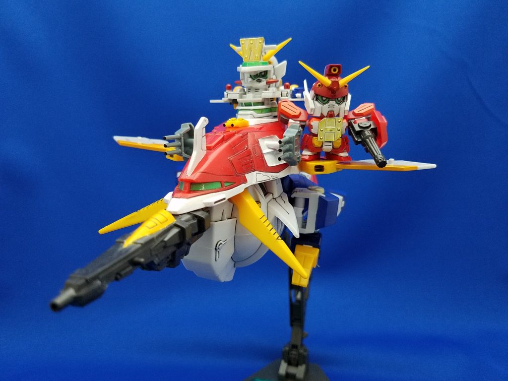 ミニウイングとヘビーアームズが搭乗