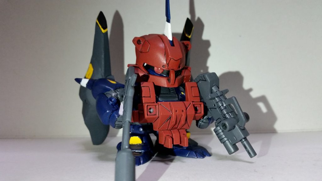 おまけ:チョバムアーマー装備。ダルレッドで塗装し本体色である紺の対比にしています。かなり凶悪な風体に…。
最後までご覧いただきありがとうございました!