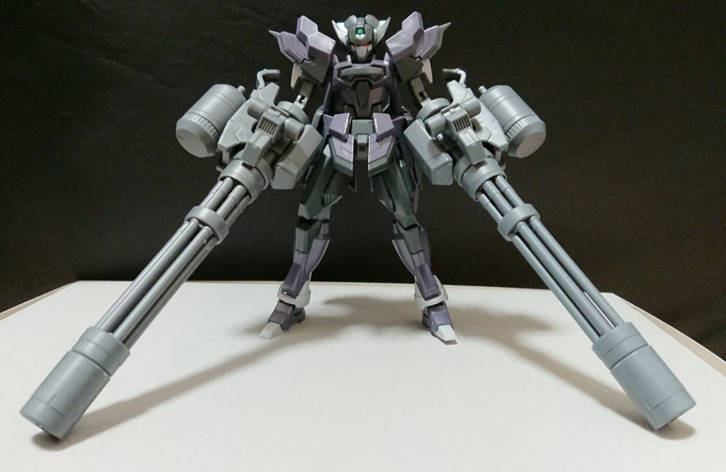 世界規模のガンプラ大会に参加。
2ラウンド制の大規模戦というイベントに出場し1ラウンド目で無数のバグ&オッゴを他の参加者と共に撃破。
孤立した後に黒いウイングと遭遇し交戦、鍔迫り合いをしてる最中にどこからか高出力なビームがこちらに発射されそれを刀で受け止めるが各部(特に両腕)にヒビが入る
後に両腕部を黒いウイングに破壊され戦闘不能になったが見逃された。
見逃された事を悔やみ2ラウンド目の大規模戦で無くなった両腕にガトリングを取り付けて出撃、黒いウイングと出会いザク・ロディ(ガンスタに投稿済み)と共に挑むが結果としてザク・ロディ共々撃破されている。