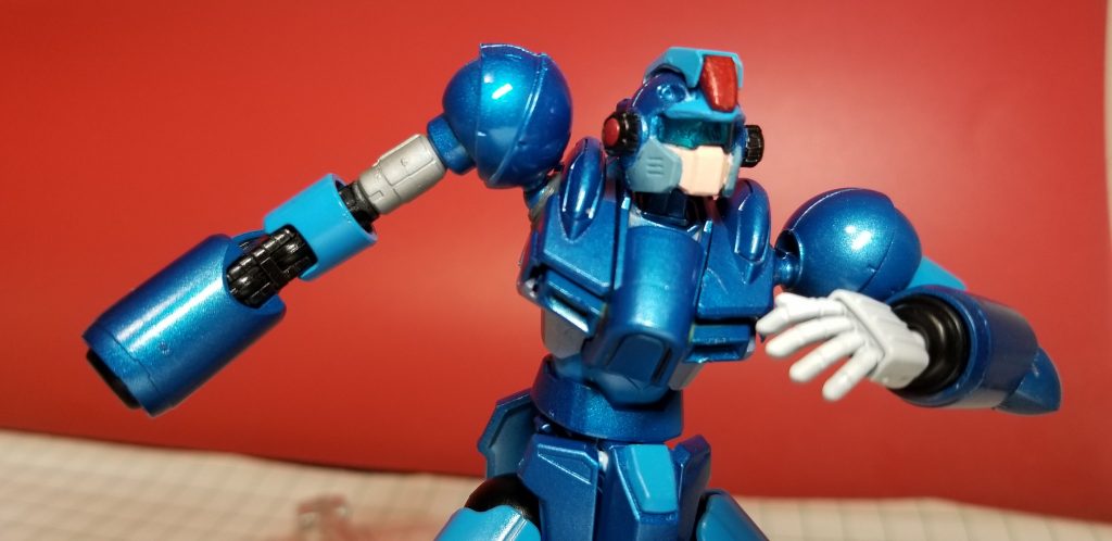 *ガシャン！！*
と腕が展開！！