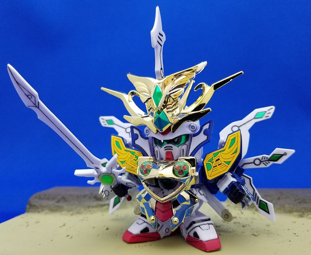 最終決戦形態。石破天驚剣にはクリアパーツを貼り付けてディテールアップしました。