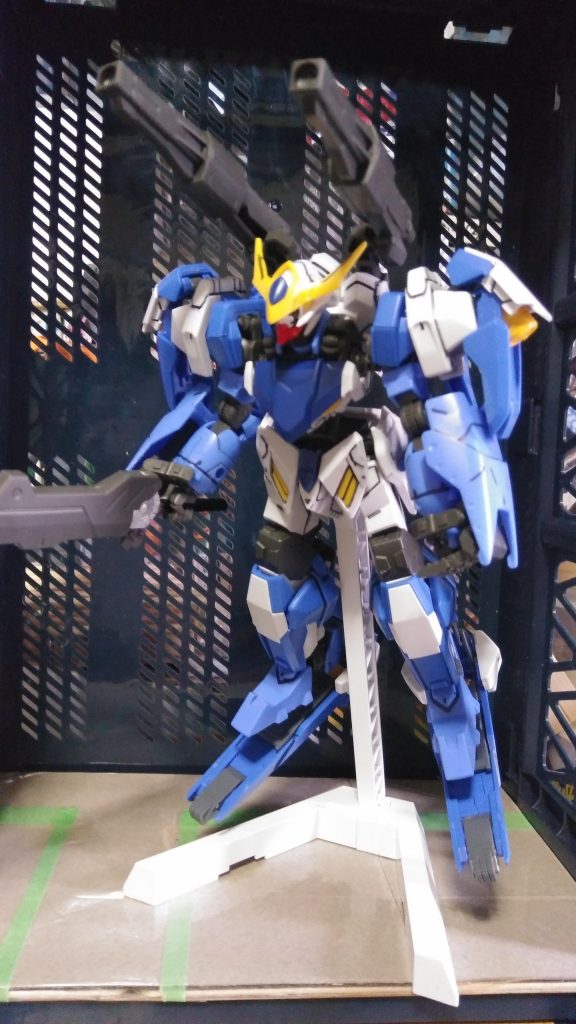 宇宙空間での高速移動状態でのハンマー装備時