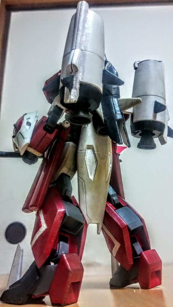 機動兵装ポッﾄﾞも同様である。