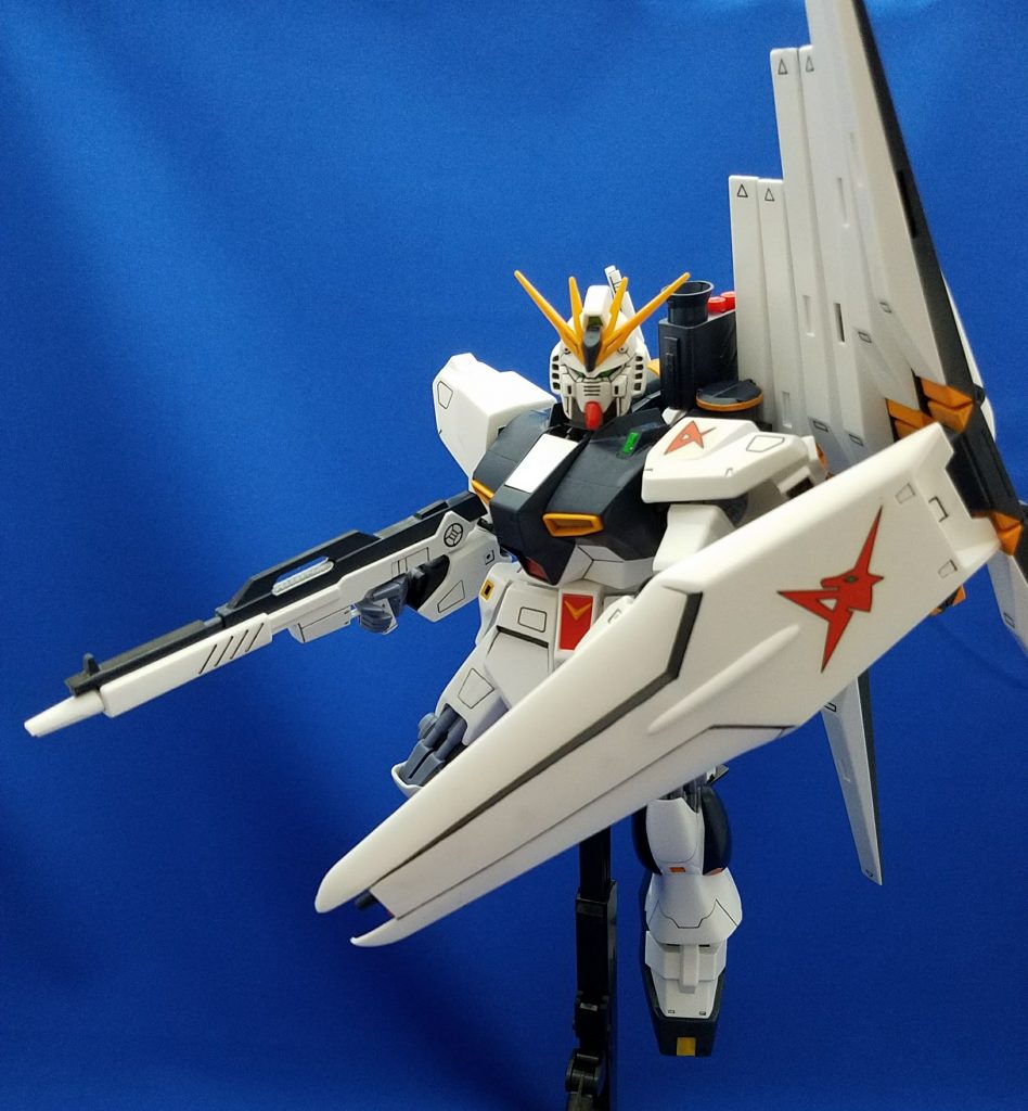 1/100 νガンダム–2枚目/制作者：D.H