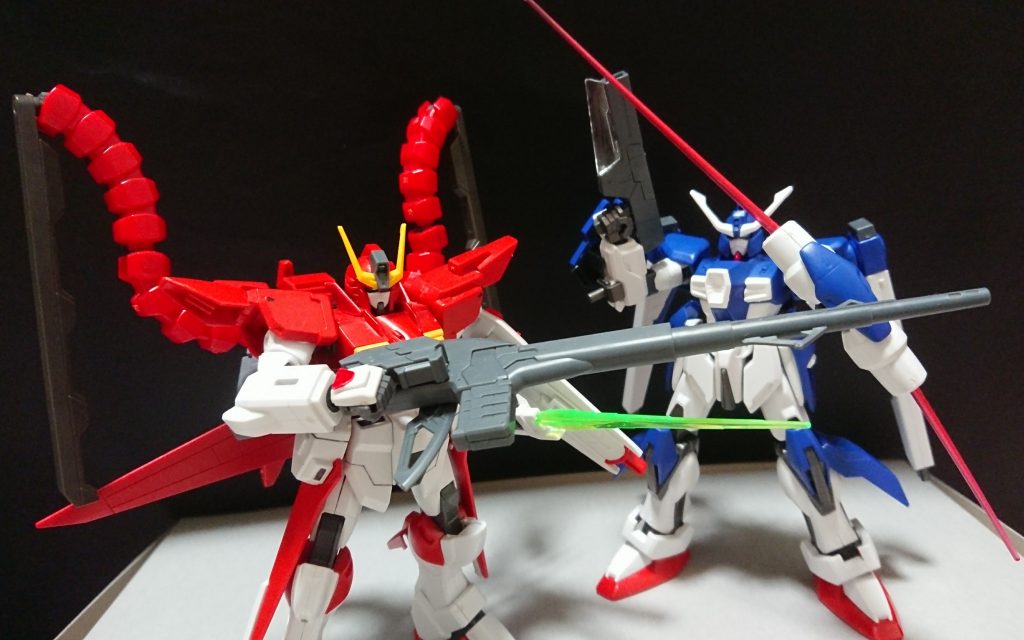 [総合スペック]機動力、防御力、火力、持続力、安定性、運動性を分析してスペックを表示...１.０～１３.０の内。
７.５～８.０と断定。

[戦果]
大規模戦一戦目でドラドAを撃破(ドラドAは後に紹介予定)
シャッカー撃破に貢献(シャッカーは後に紹介)
バルバトス ネーロ撃破(バルバトス ネーロ後に紹介予定)
４脚に撃破される(４脚は後に紹介予定)
上↑の画像に写ってる青い機体も後に紹介予定です。