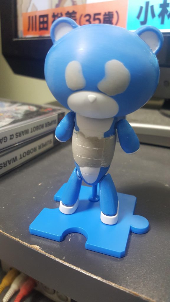 実はパテを使うのが初めてでした( ´ ▽ ` )ノ
先生の教え方が上手で、不器用な私でも何とか出来ました(*´∀`)