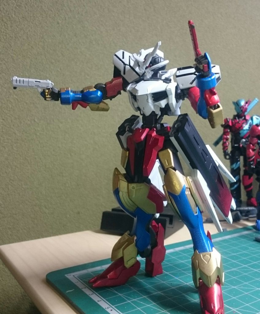 ベルト再現できなかったので右のハンドガンがエボルトリガーで左のハンドガンがエボルコブラって名前で