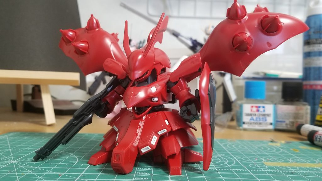 パチ組。
この時点でなかなかの色分け、特フロントスカートのスラスターが色分けされてるのに驚きました（笑）