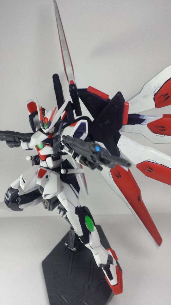 クアンタルミナス–3枚目/制作者：ヒズミ トウガ