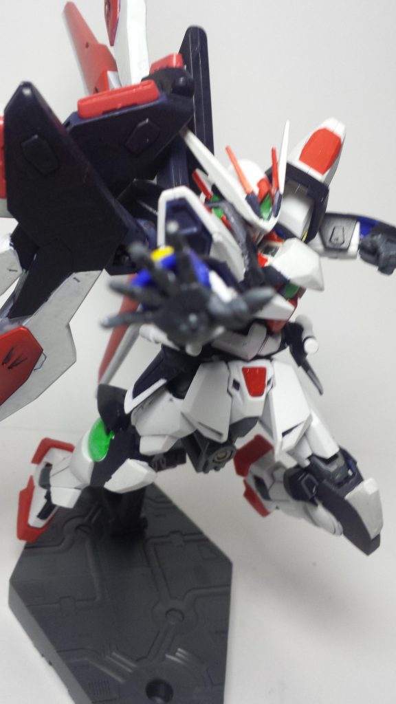 クアンタルミナス–5枚目/制作者：ヒズミ トウガ