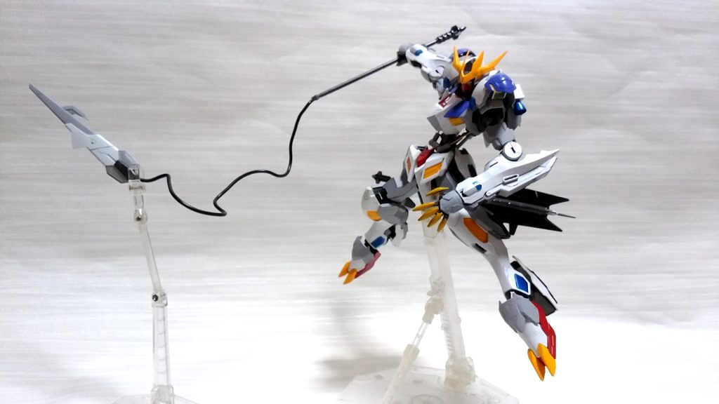 ブレードロッド射出。ハシュマルの尻尾からのアイディアとして鞭みたいに使うことも出来ます!