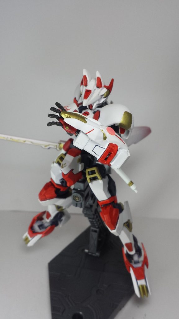 ガンダムヴィクスン(天狐頑駄無)–5枚目/制作者：ヒズミ トウガ