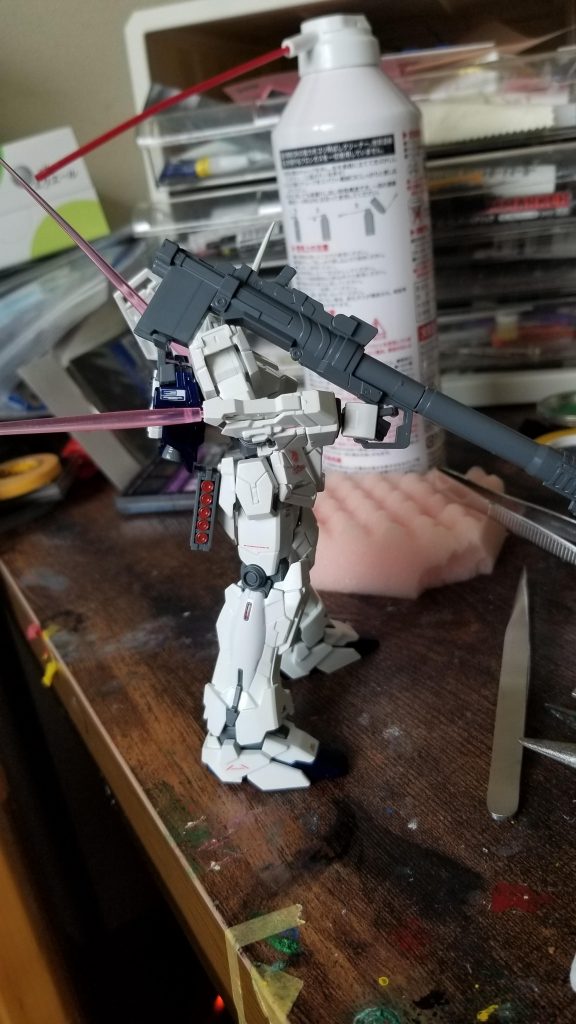 コートはEXクリアになめらかスムースをぶち込んだ半艶で。
サーベル部分に手は加えてません。