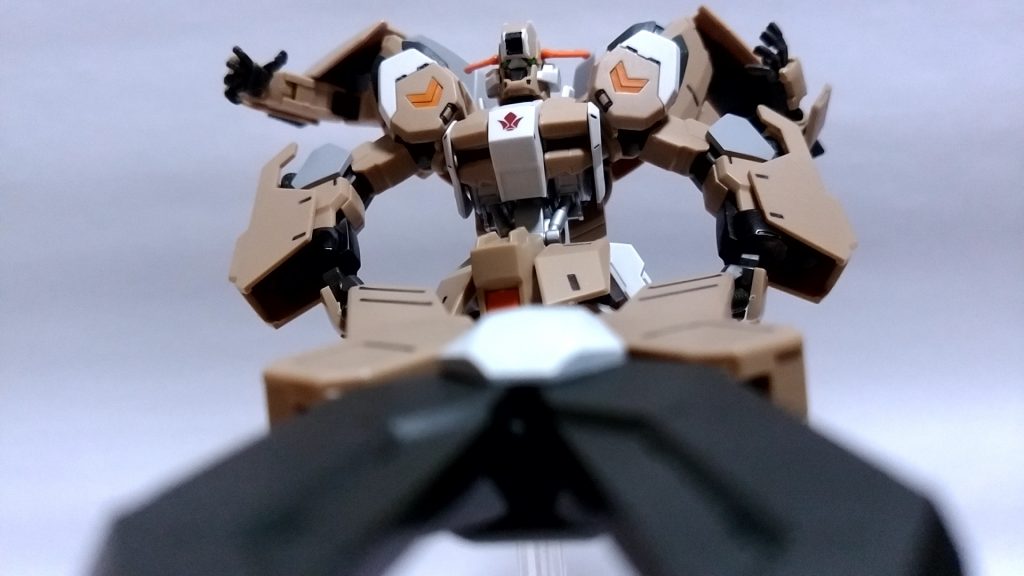 「良かったな…あんたはまともで!」