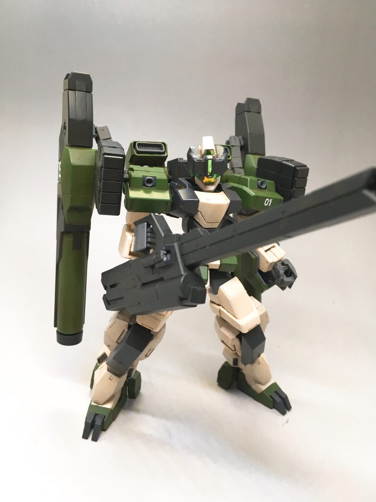 手持ち武器は鉄血の武器セットから。