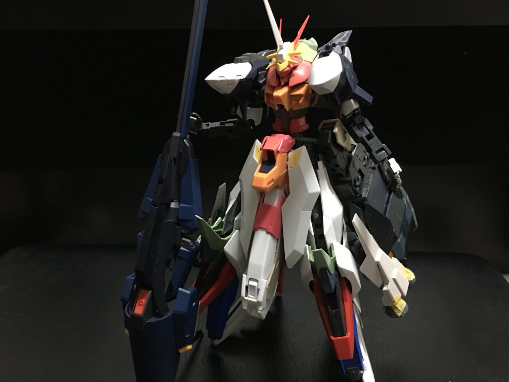 仮組み其の1
上半身は殆ど手付かずですが、ほぼ決定稿に近い状態です。