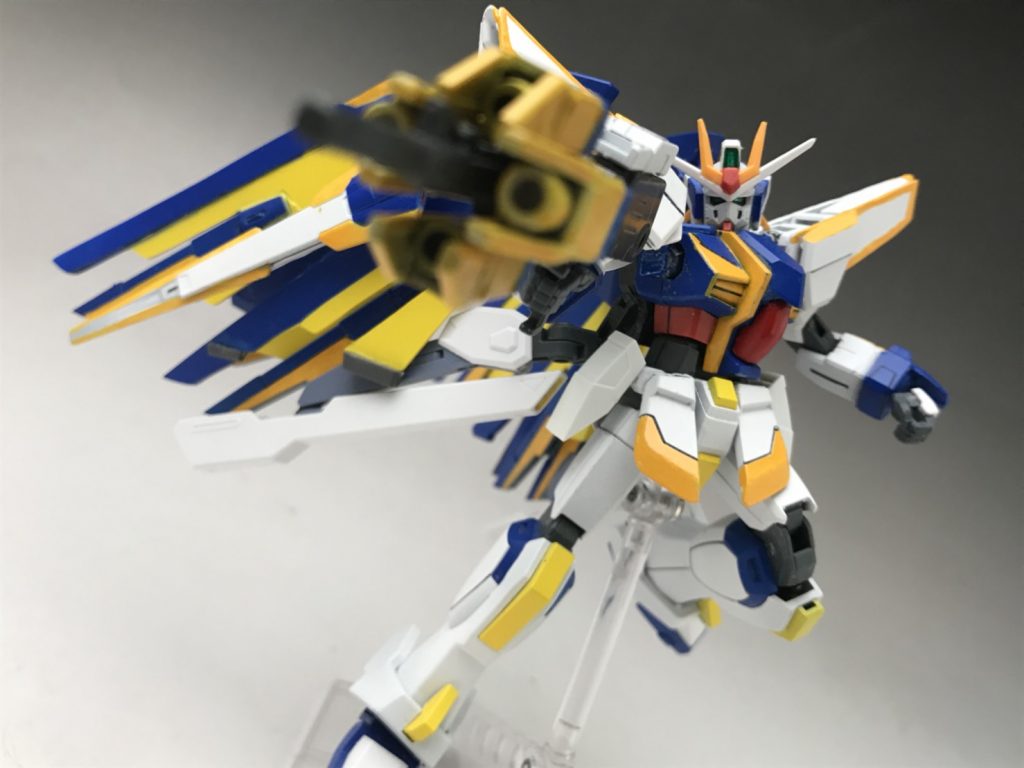 ヴァリアントライフルはバトルアームズのコアをベースに羽根ゼロのバスターライフルとザクアメイジングのリアクティブアーマーから製作しました