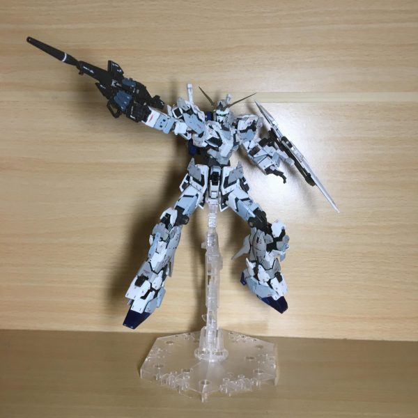 RGユニコーンガンダム（覚醒モード？）