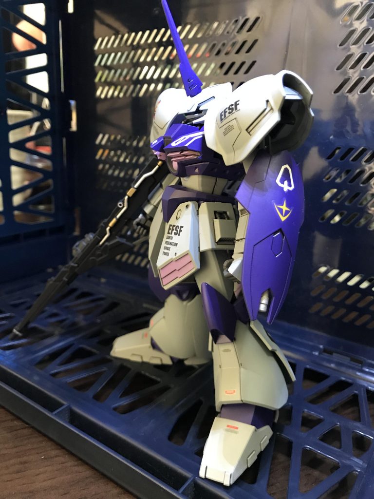 今回はパープルとライトゴーストグレーで塗装👍