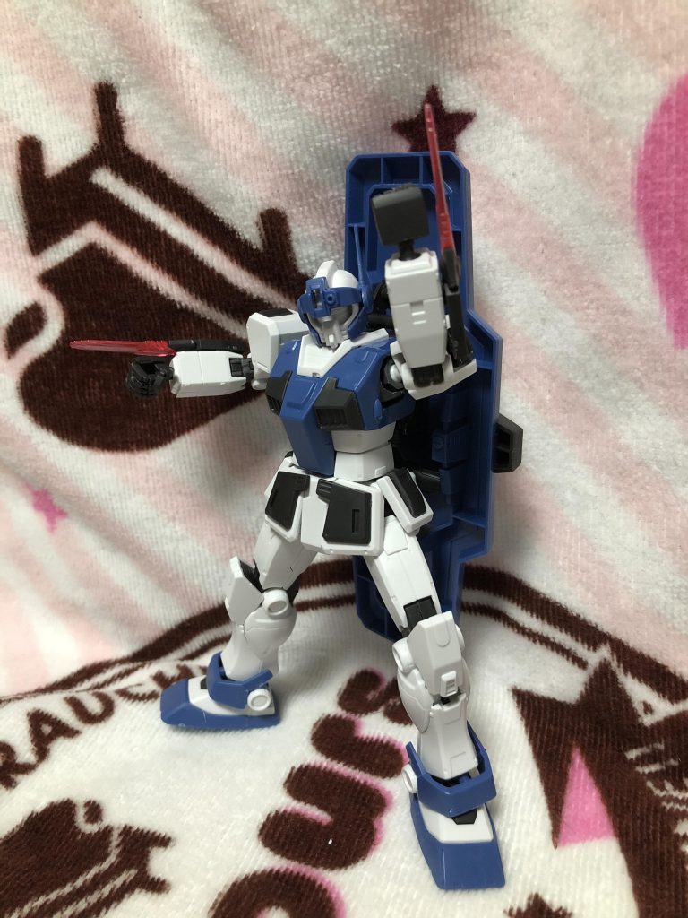 ビームダガー
腕につけることができます。