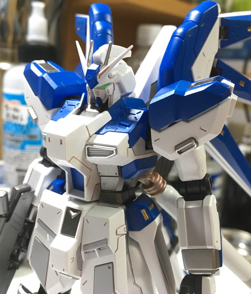 初めてスミ入れをブラウン系でやってみました。