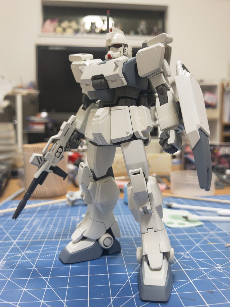 汚し前です。一応全塗装しました。