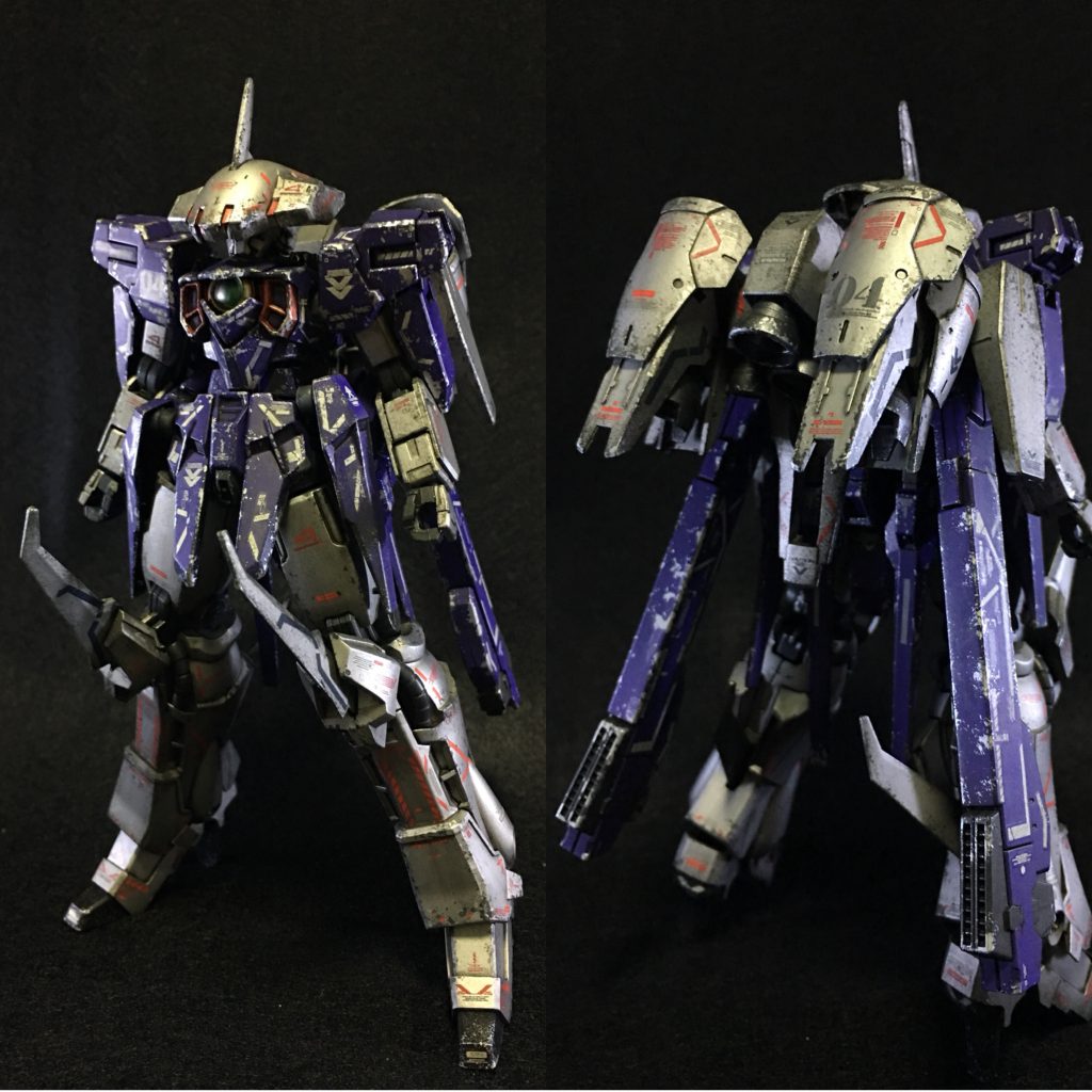 素体
各部マーキングの04は4ボス、矢印は逆転のイメージです。
元ネタの能力のために迂闊に口を開けないという要素を意識して頭全体を覆っているストライカージンクスを頭部に使用しています。