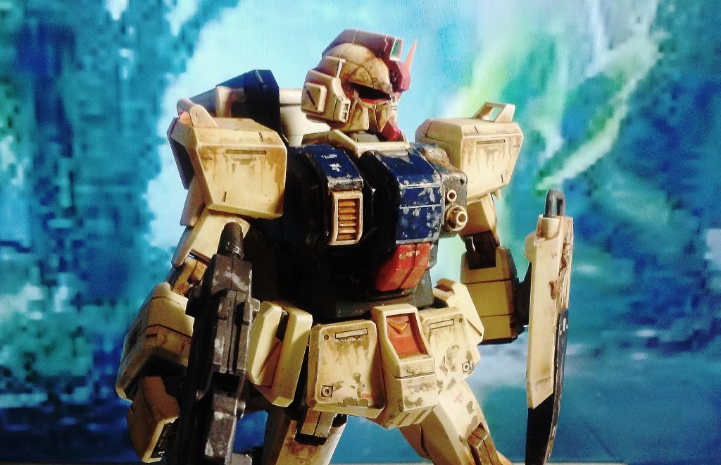 アンテナも片方は折れてやられちゃってまーすw