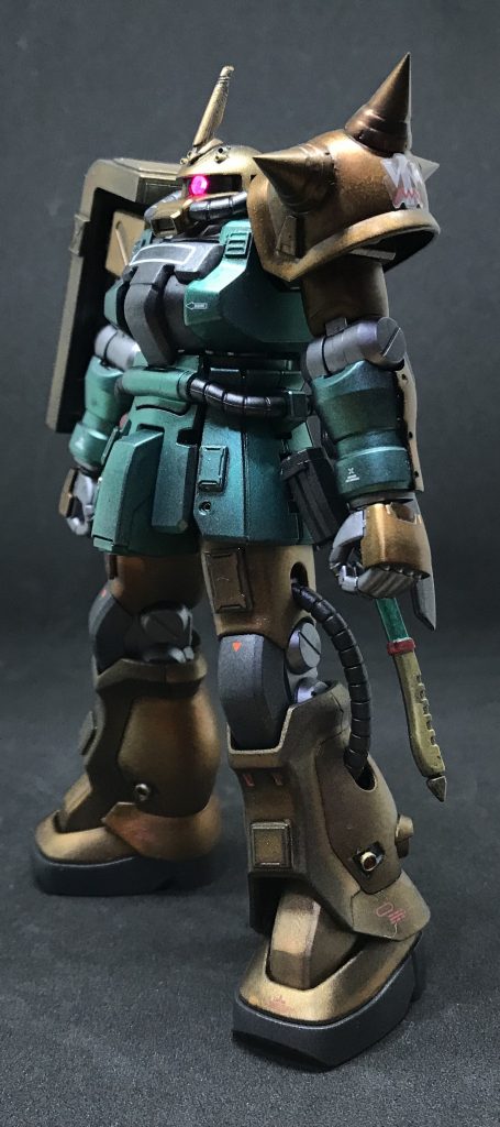 スパイクはビルダーズパーツMSスパイクの基部とコトブキヤのスパイクの組み合わせ、各部はパネルモールドでディテールアップ。