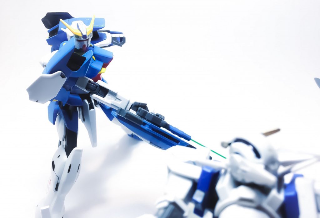 本武装はプロトタイプの為、重量とサイズがかなり大きくなっている。
しかしその重量を生かした斬撃はかなり強力である！