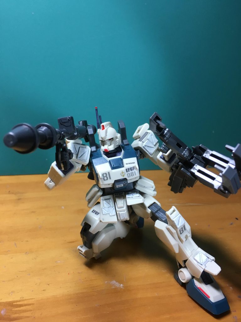 　その他手持ちのコレクションから武器を流用しているので、ブンドドもはかどります。実体弾系武装は08小隊系の機体には似合いますね。